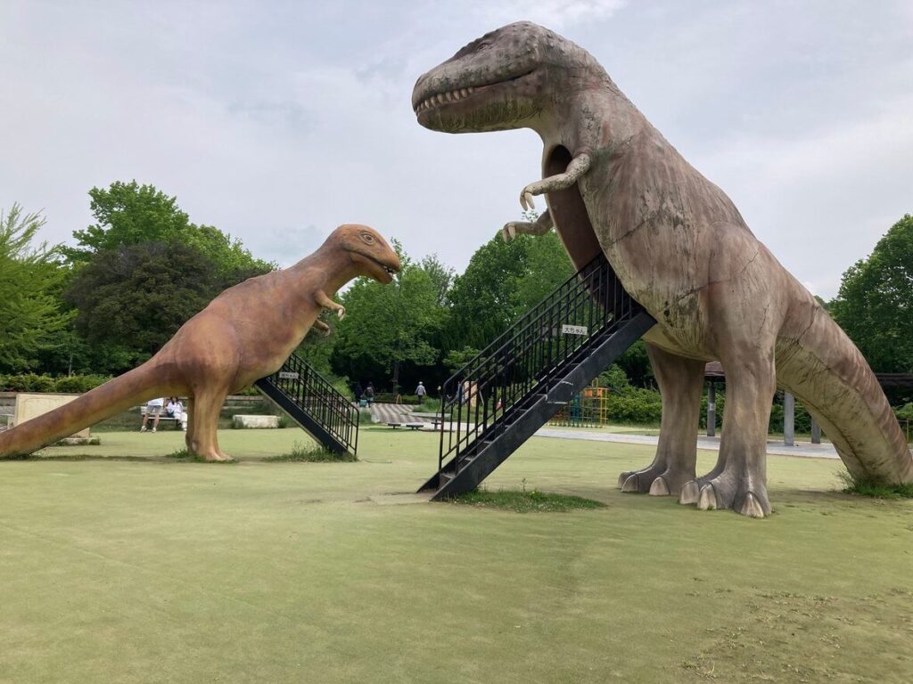 恐竜滑り台