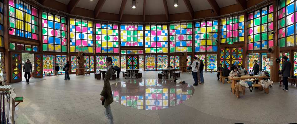 於大公園　このはな館　ステンドグラス