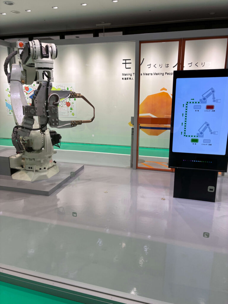 ロボットにハイブリット技術